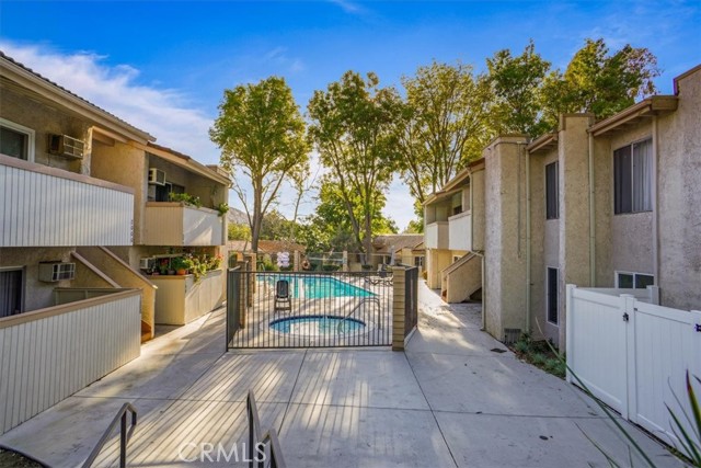 Detail Gallery Image 18 of 25 For 28915 Thousand Oaks Bld #1012,  Agoura Hills,  CA 91301 - 3 Beds | 2 Baths