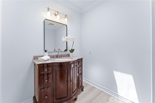 Image 30 of 73 For 1929 Dorothea Road