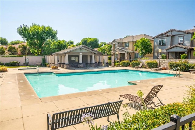 Detail Gallery Image 23 of 25 For 446 N Placer Privado, Ontario,  CA 91764 - 4 Beds | 3 Baths