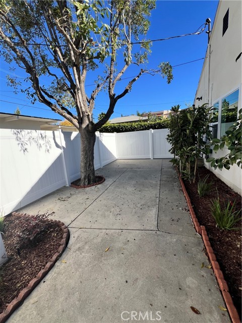 Detail Gallery Image 21 of 21 For 635 Palm, Glendale,  CA 91202 - 3 Beds | 2 Baths