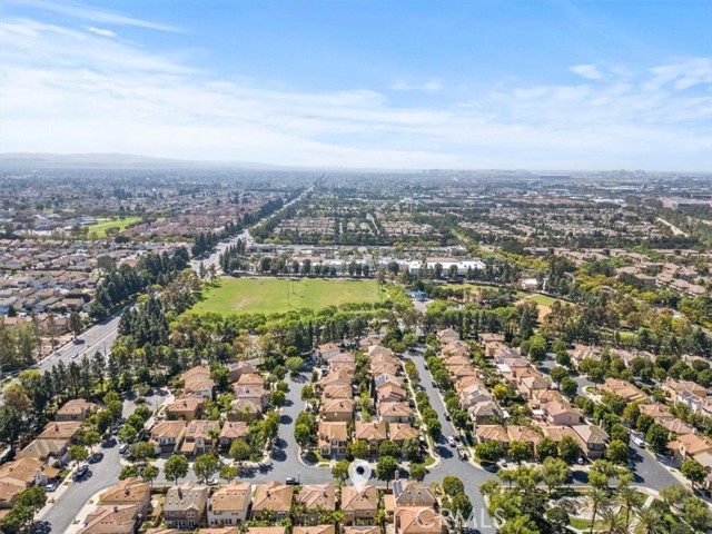 Detail Gallery Image 34 of 41 For 15 Bodega Bay, Irvine,  CA 92602 - 4 Beds | 3 Baths