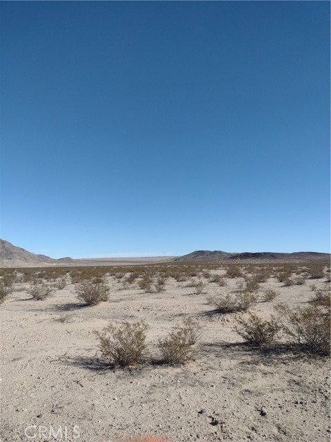 Detail Gallery Image 2 of 4 For 25 Dune (Near) Rd, Lucerne Valley,  CA 92356 - – Beds | – Baths