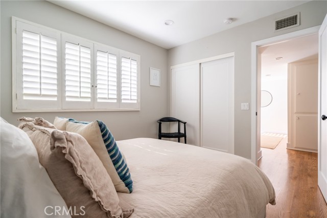 Detail Gallery Image 32 of 50 For 1399 Palisades Dr, Pacific Palisades,  CA 90272 - 3 Beds | 2/1 Baths