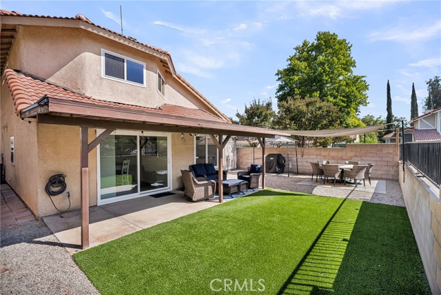 1105 W Victoria Street, Rialto CA: https://media.crmls.org/medias/fe053138-099c-4649-854b-cb4102b6b89d.jpg
