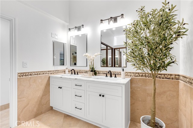 Detail Gallery Image 27 of 52 For 7442 Coho #106,  Huntington Beach,  CA 92648 - 4 Beds | 3/1 Baths