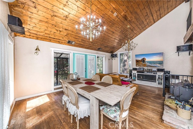 Image 7 of 38 For 37751 Foxfield Road