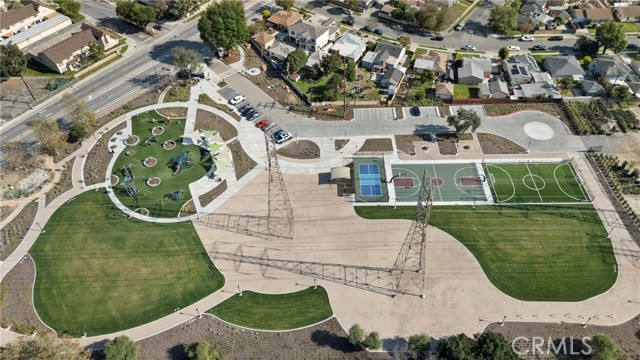 Detail Gallery Image 40 of 42 For 9652 Karmont, South Gate,  CA 90280 - 4 Beds | 2/1 Baths