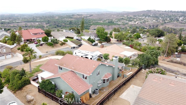 Detail Gallery Image 4 of 47 For 14253 Martin Pl, Riverside,  CA 92503 - 3 Beds | 2/1 Baths