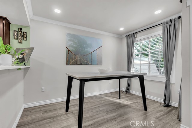 Detail Gallery Image 7 of 30 For 820 W Compton #20,  Compton,  CA 90220 - 3 Beds | 2/1 Baths