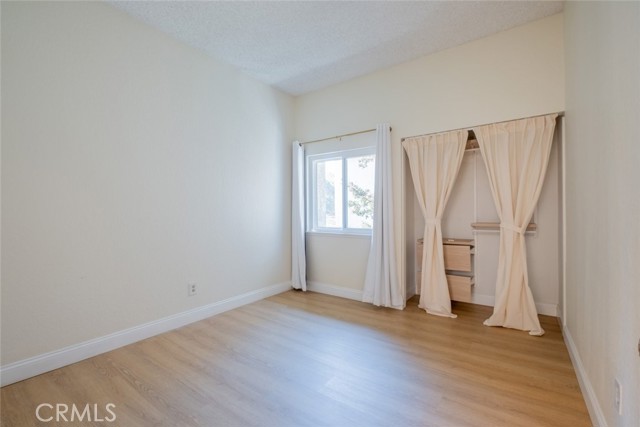 Detail Gallery Image 10 of 23 For 76 Willowcrest Ln, Pomona,  CA 91766 - 3 Beds | 2/1 Baths