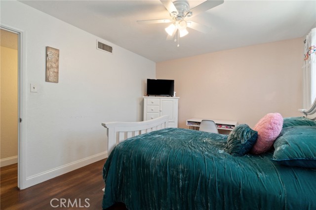 Detail Gallery Image 21 of 33 For 1265 W Barstow Ave, Fresno,  CA 93711 - 3 Beds | 2/1 Baths