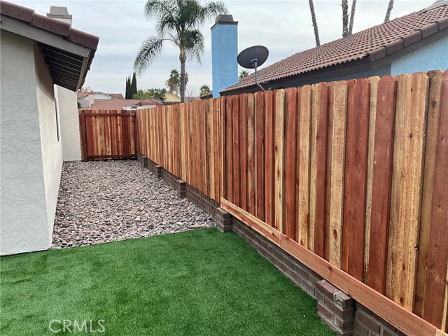 Detail Gallery Image 17 of 19 For 39513 Oak Cliff Dr, Temecula,  CA 92591 - 3 Beds | 2 Baths
