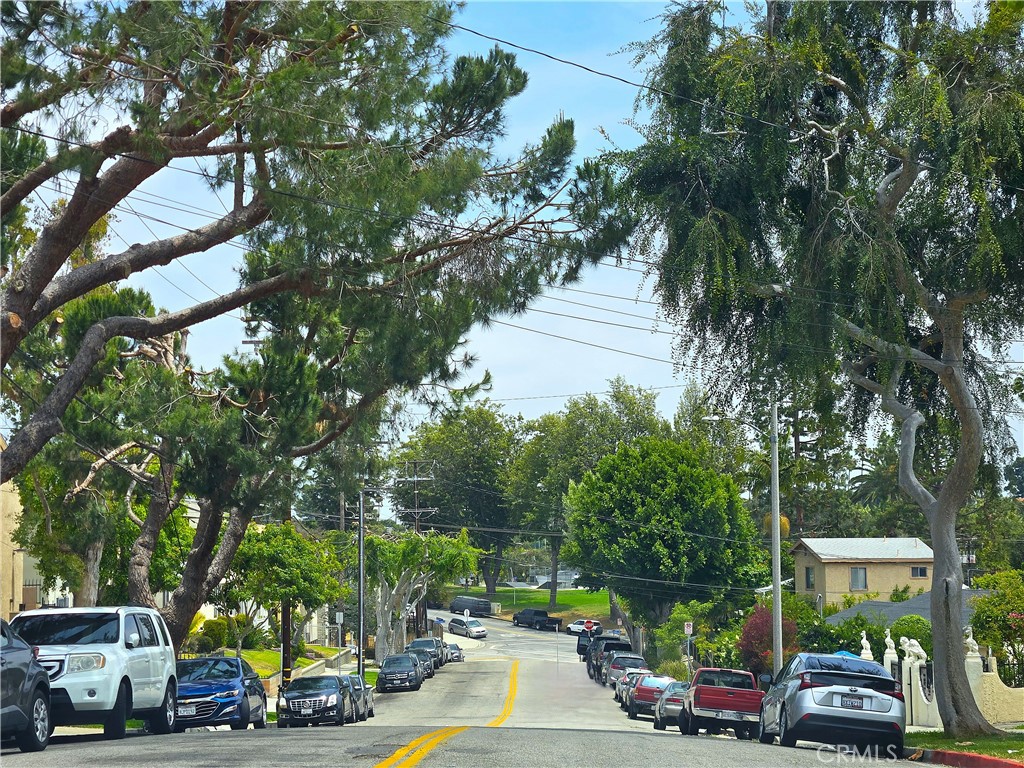 https://media.crmls.org/medias/fe07434a-7840-4740-8dda-958fc251853c.jpg?preset=X-Large