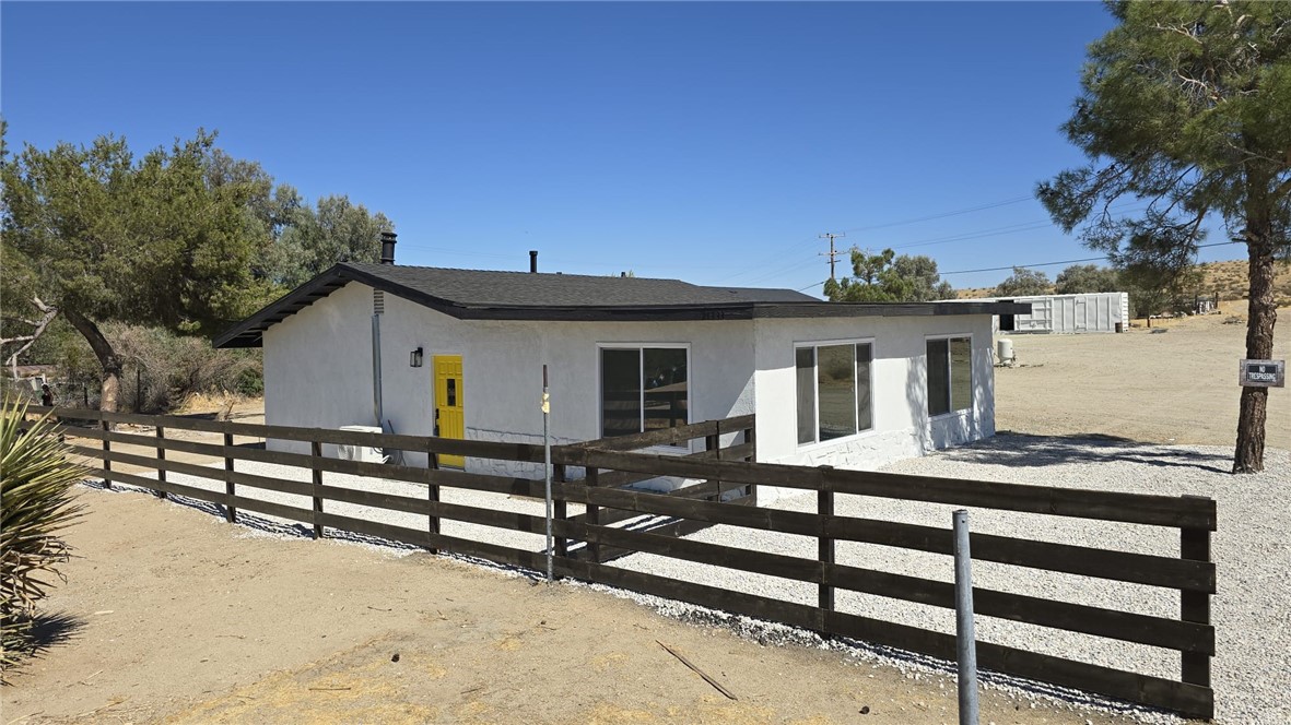 Detail Gallery Image 1 of 1 For 21333 National Trails Hwy, Barstow,  CA 92311 - 2 Beds | 1 Baths