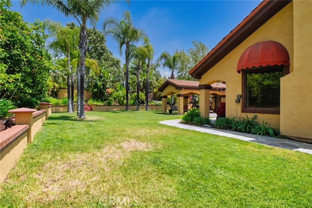 948 Peninsula Avenue, Claremont CA: https://media.crmls.org/medias/fe08a944-7162-4bc9-8f93-e4fa188e9b11.jpg