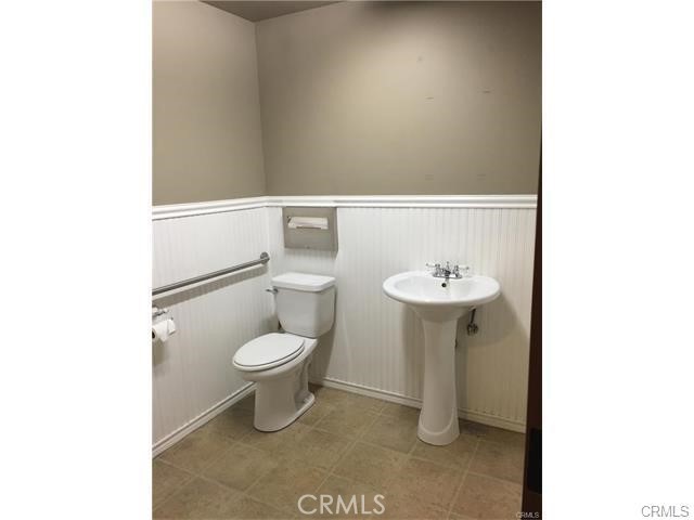 9627 Las Tunas Drive, Temple City, California 91780, ,Commercial Lease,For Rent,9627 Las Tunas Drive,CRWS25153449
