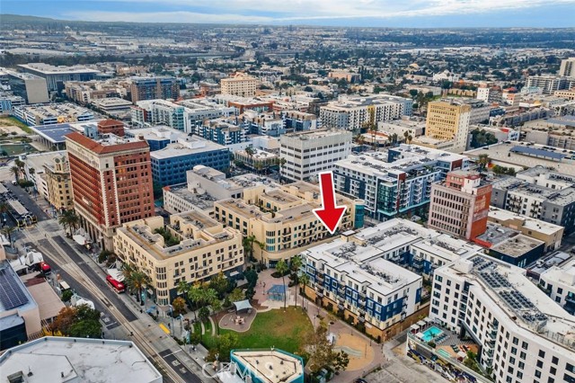 Detail Gallery Image 37 of 40 For 150 the Promenade #202,  Long Beach,  CA 90802 - 3 Beds | 3 Baths