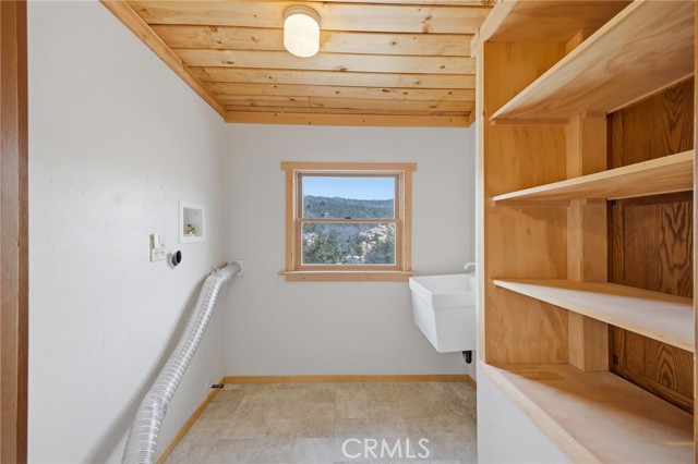 Detail Gallery Image 22 of 36 For 33052 Donner, Running Springs,  CA 92382 - 4 Beds | 2 Baths