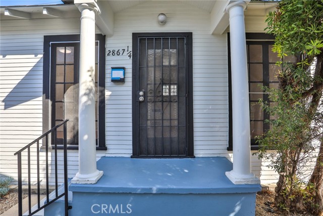 Detail Gallery Image 4 of 34 For 2867 Edgehill Dr, Los Angeles,  CA 90018 - – Beds | – Baths