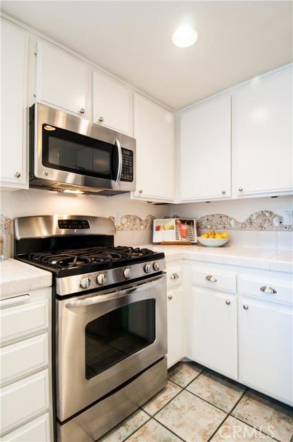 1911 Mathews Avenue, Redondo Beach, California 90278, 2 Bedrooms Bedrooms, ,2 BathroomsBathrooms,Residential,Sold,Mathews,SB15214794