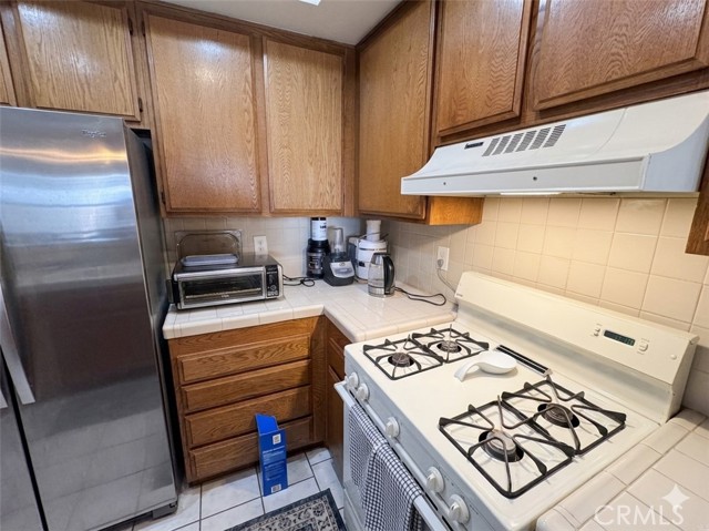 Detail Gallery Image 9 of 26 For 2321 S Magnolia Ave 6d,  Ontario,  CA 91762 - 2 Beds | 2/1 Baths