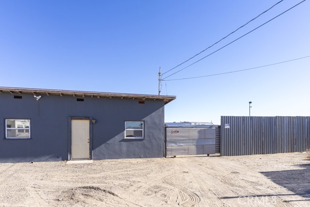42052 3rd Street, Lancaster, California 93535, ,Commercial Lease,For Rent,42052 3rd Street,CRBB24251746