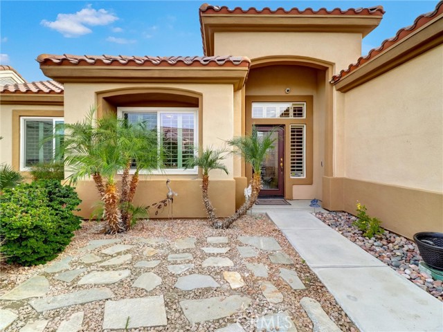 Detail Gallery Image 4 of 60 For 37498 Turnberry Isle Dr, Palm Desert,  CA 92211 - 3 Beds | 2 Baths