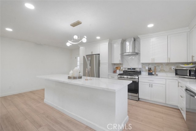 Detail Gallery Image 10 of 35 For 454 Oakwood Dr, Los Banos,  CA 93635 - 4 Beds | 2/1 Baths