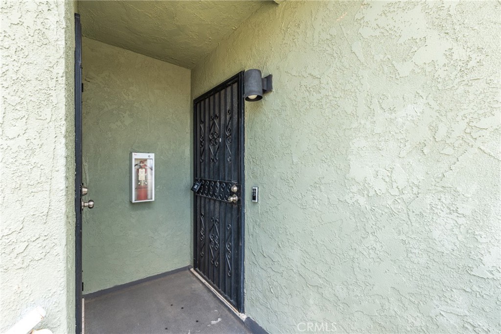 MLS #DW26145329 image #5