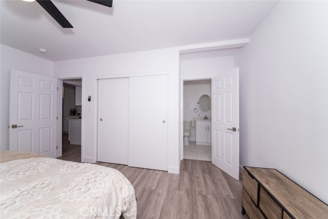 6225 Noble Avenue, Van Nuys CA: https://media.crmls.org/medias/fe0f6fa7-c44b-4e39-bc90-29bea2df707c.jpg