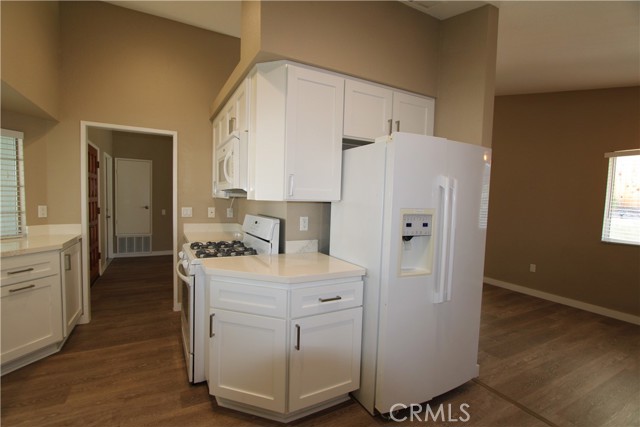 Detail Gallery Image 5 of 22 For 1238 Darlene Ct, Redlands,  CA 92374 - 2 Beds | 2 Baths