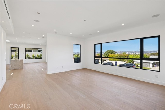 Detail Gallery Image 11 of 57 For 5280 Sanchez, Los Angeles,  CA 90008 - 4 Beds | 4 Baths