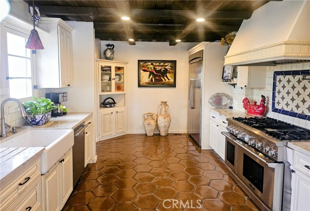 Detail Gallery Image 5 of 21 For 1005 W Roses, San Gabriel,  CA 91775 - 3 Beds | 2 Baths