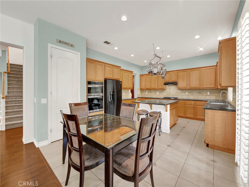 MLS #SR25268916 image #9