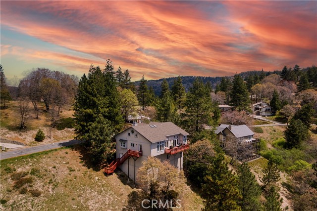 Detail Gallery Image 1 of 49 For 30191 Enchanted Way, Running Springs,  CA 92382 - 3 Beds | 3 Baths