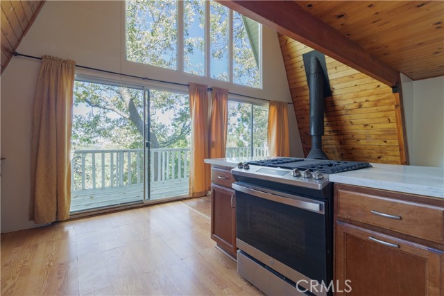 1415 Golden Rule Lane, Lake Arrowhead, CA 92352
