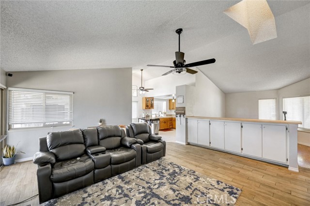 Detail Gallery Image 11 of 31 For 25653 Palm Shadows Dr, Moreno Valley,  CA 92557 - 3 Beds | 2 Baths