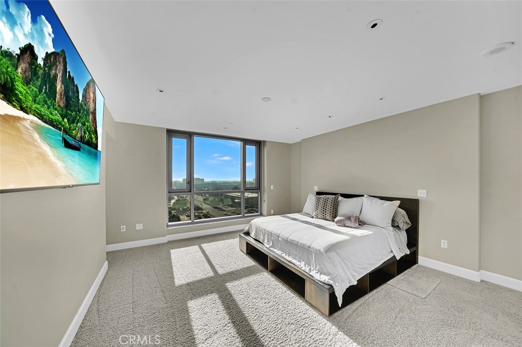 MLS #OC25280350 image #18