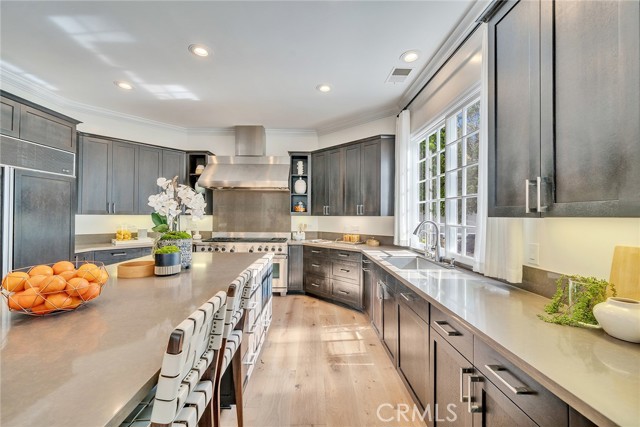 5451 Newcastle Lane, Calabasas CA: https://media.crmls.org/medias/fe144a54-6419-4f11-b95a-c186d6e544f8.jpg