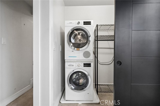 531 Esplanade, Redondo Beach, California 90277, 2 Bedrooms Bedrooms, 0 ,1 BathroomBathrooms,Residential,For Sale,Esplanade,0,PW26154247