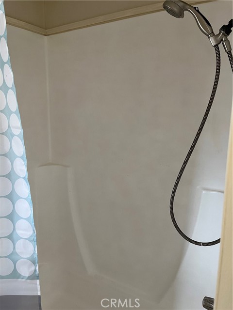 Detail Gallery Image 11 of 14 For 54999 Martinez, Yucca Valley,  CA 92284 - 2 Beds | 2 Baths