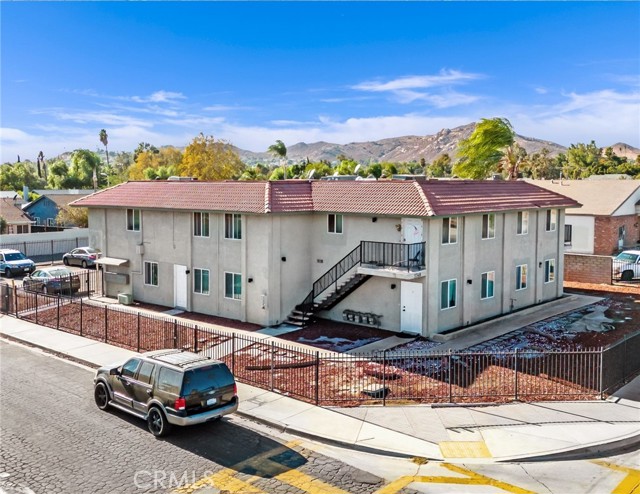 Detail Gallery Image 30 of 41 For 5748 Tilton Ave, Jurupa Valley,  CA 92509 - – Beds | – Baths