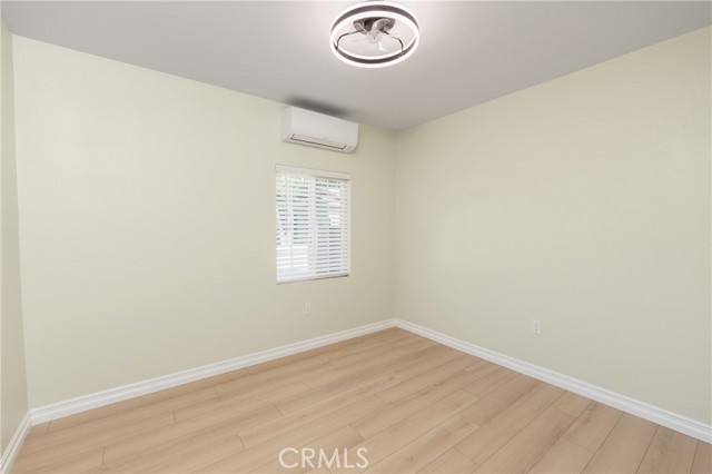 Detail Gallery Image 13 of 22 For 3895 Castleman, Riverside,  CA 92503 - 2 Beds | 2 Baths