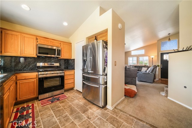 Detail Gallery Image 8 of 45 For 3224 Campbell, Rosamond,  CA 93560 - 4 Beds | 2 Baths