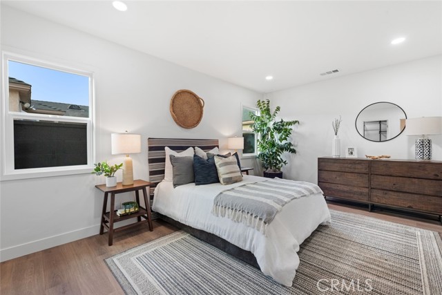 Detail Gallery Image 27 of 36 For 2271 Mira Mar, Long Beach,  CA 90815 - 3 Beds | 3 Baths