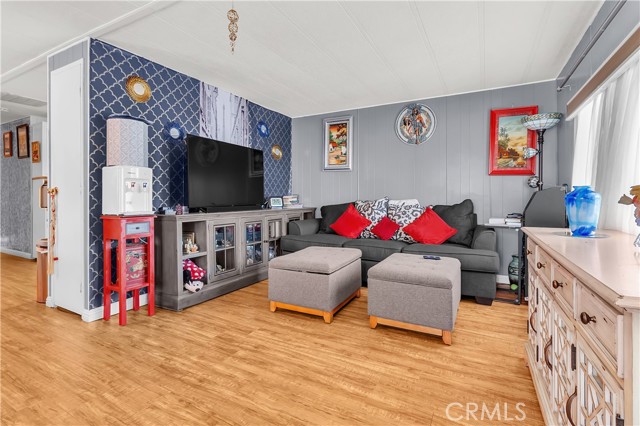 Detail Gallery Image 7 of 37 For 2550 Pacific Coast Highway, Torrance,  CA 90505 - 2 Beds | 2 Baths