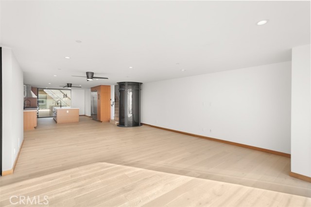 Detail Gallery Image 21 of 54 For 3932 Ocean Drive, Oxnard,  CA 93035 - 3 Beds | 2/1 Baths