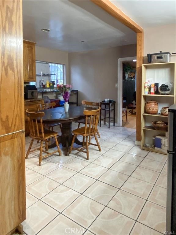 2823 Budau Avenue, Los Angeles CA: https://media.crmls.org/medias/fe183de4-19b1-4d14-9693-08ffc7ae1c84.jpg