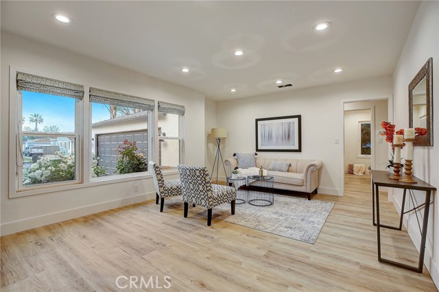 17627 Lemay Street photo 8