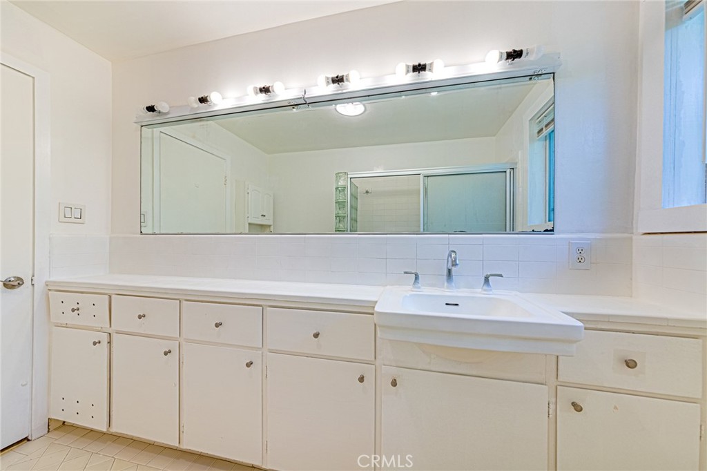 375 Berkshire Avenue La Canada Flintridge img 23